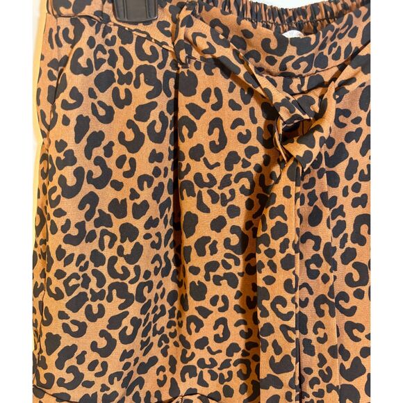 Sienna Sky Leopard Print Shorts Size Small Tie Waist Casual Summer Animal Print - Picture 4 of 4